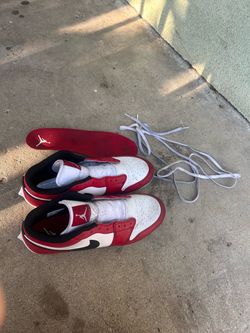 Air Jordan 1 Low Red White  football cleats