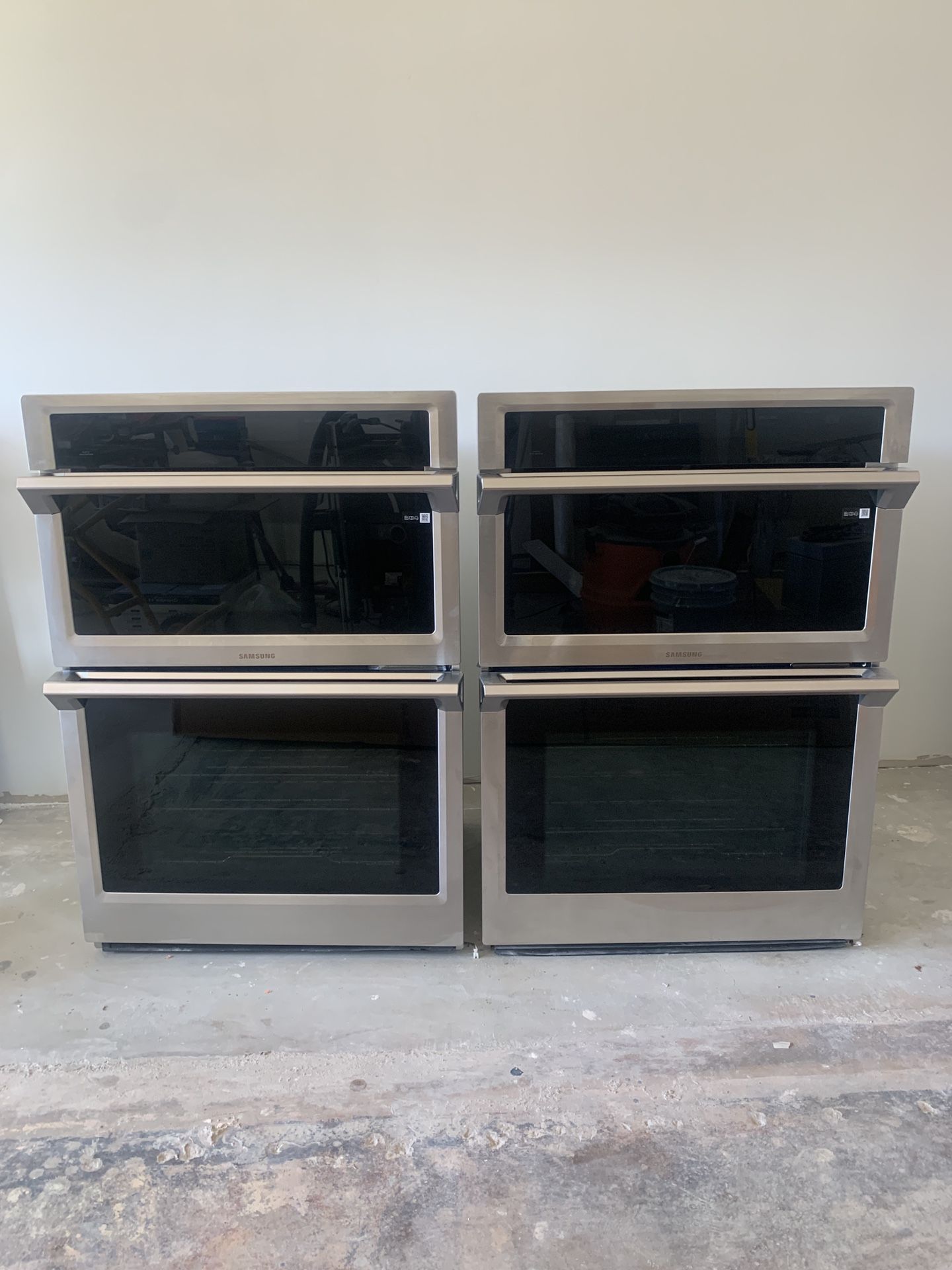 30” Oven microwave combo - Samsung, top of the line