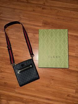 GG black small messenger bag