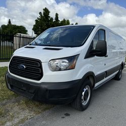 2019 Ford Transit 150 Low Roof Extended Cargo Van 
