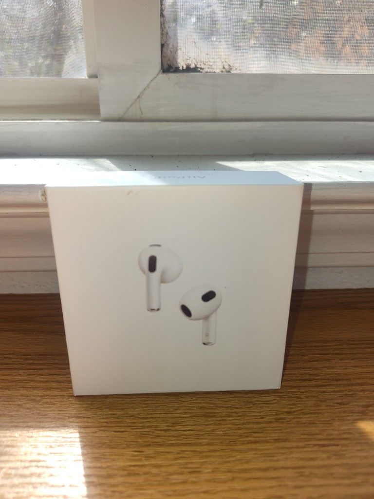 AirPods Generation 3 (Lighting-C)