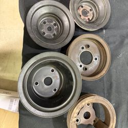 Multiple Chevy Crank and Water Pump Pulleys 396 427 and SBC