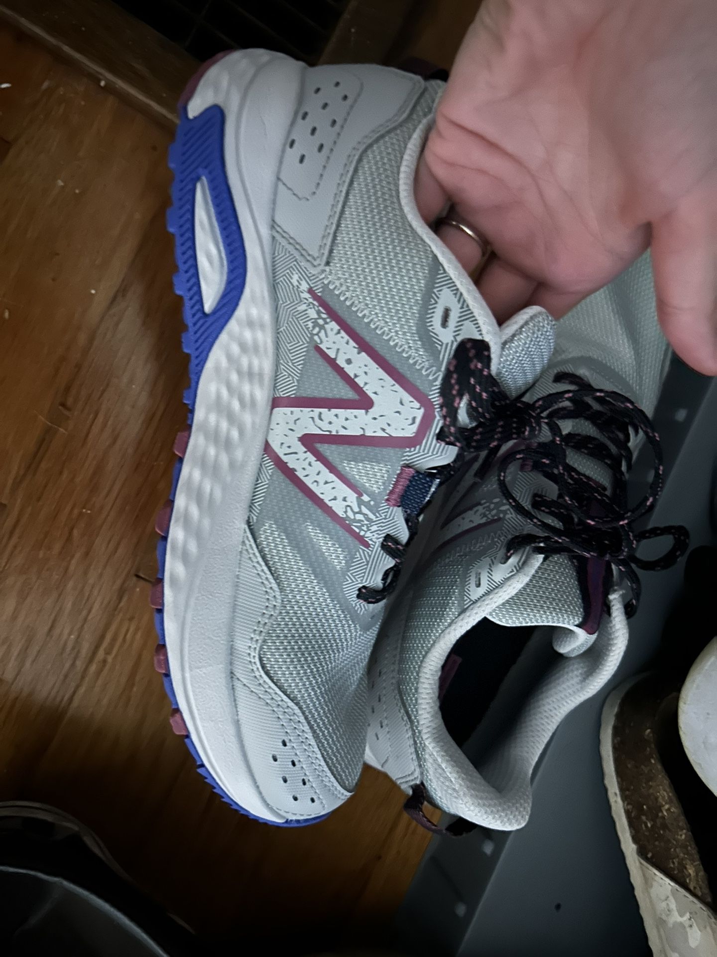 Tennis Shoes 