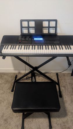 Casio CT-X700 Keyboard with Stand, bench and pedal