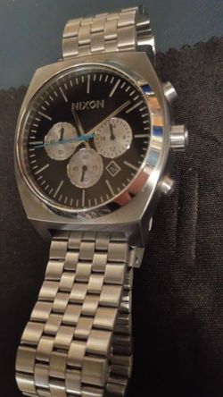Nixon time teller chrono