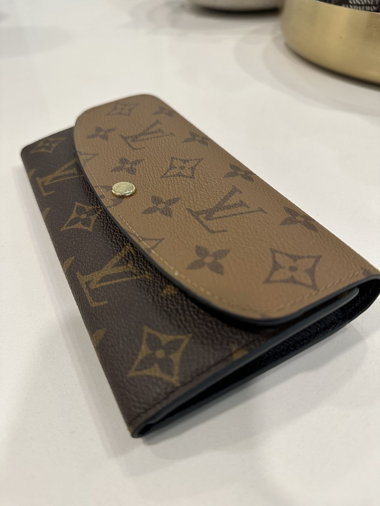 Louie Vuitton Emilie Wallet
