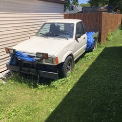 1987 Mazda B-Series Pickup