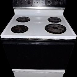 Hotpoint ELECTRIC Stove *READ THE AD!*
