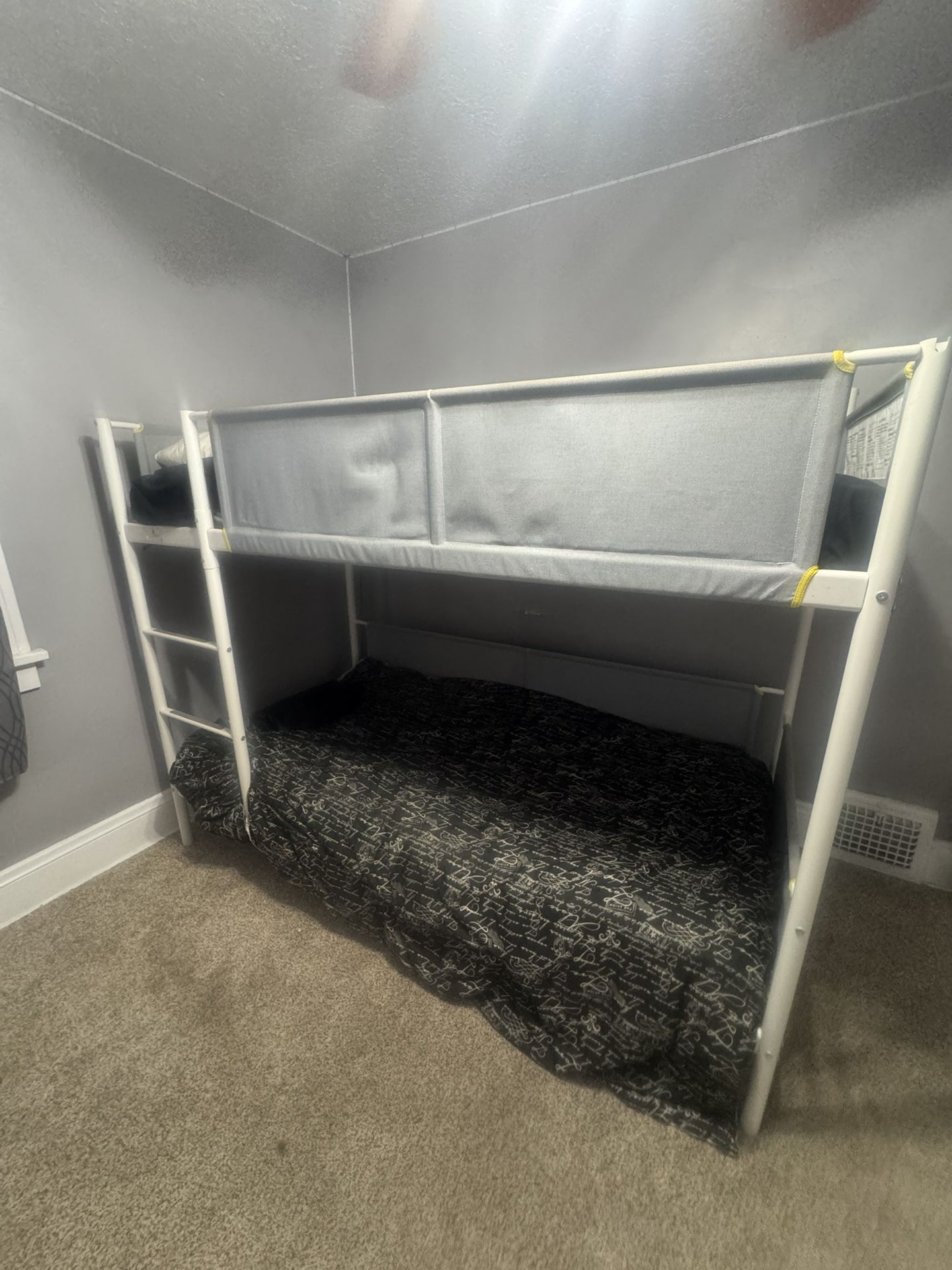 Twin over Twin Size Metal Bunk Bed
