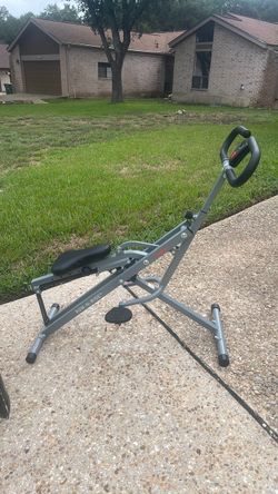 Squat rower