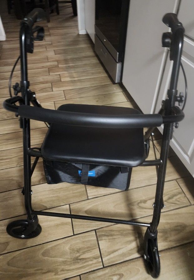 Walker With Seat