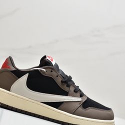 Jordan 1 ow Travis Scott Mocha