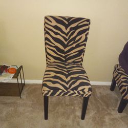 Chair W/wooden Legs