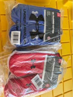 Underarmour socks