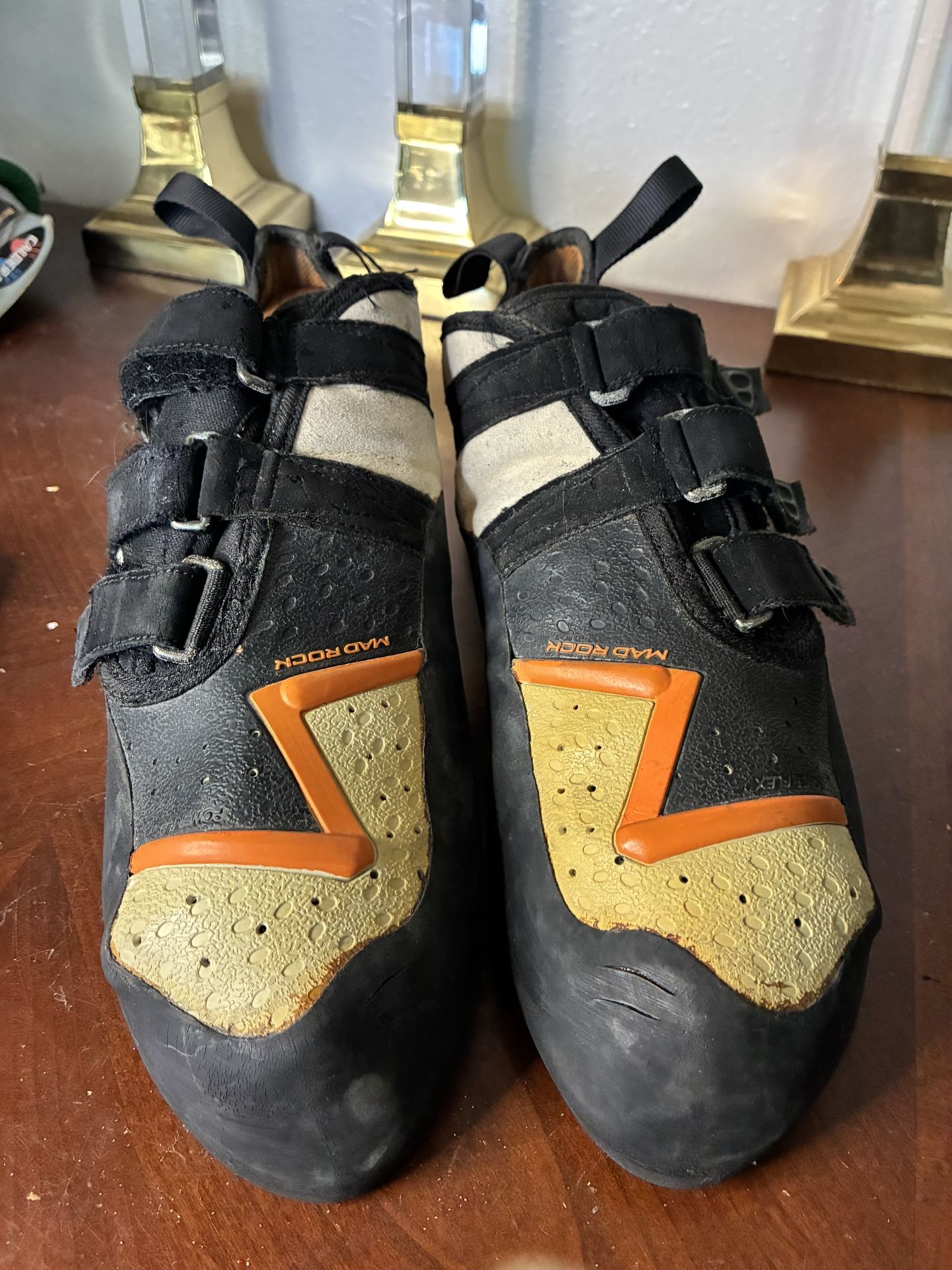 Madrock Demon 2.0 Black Orange Climbing Shoes Hook & Loop Men's 13 US/12 UK
