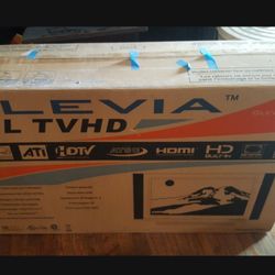 Olevia 232-S12 LCD HDTV 32" BLACK....NICE