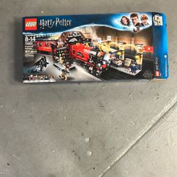 Harry Potter Hogwarts Express 75955