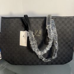 Jordan Monogram Tote 17L Bag (FW24)