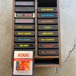 Antique 1978 To 1984 Atari  2600 Cartage Game With Storage Box 19 Pieces