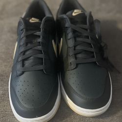 Black And Gold Nike Dunks For Sale