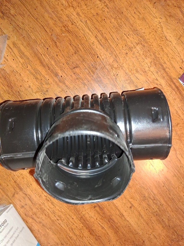 3in Singh Wall Snap Tee