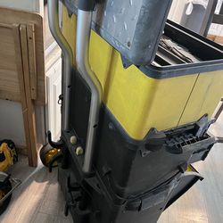 Stanley tool box stackable