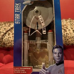 STAR TREK U.S.S. Enterprise Projection Alarm Clock 
