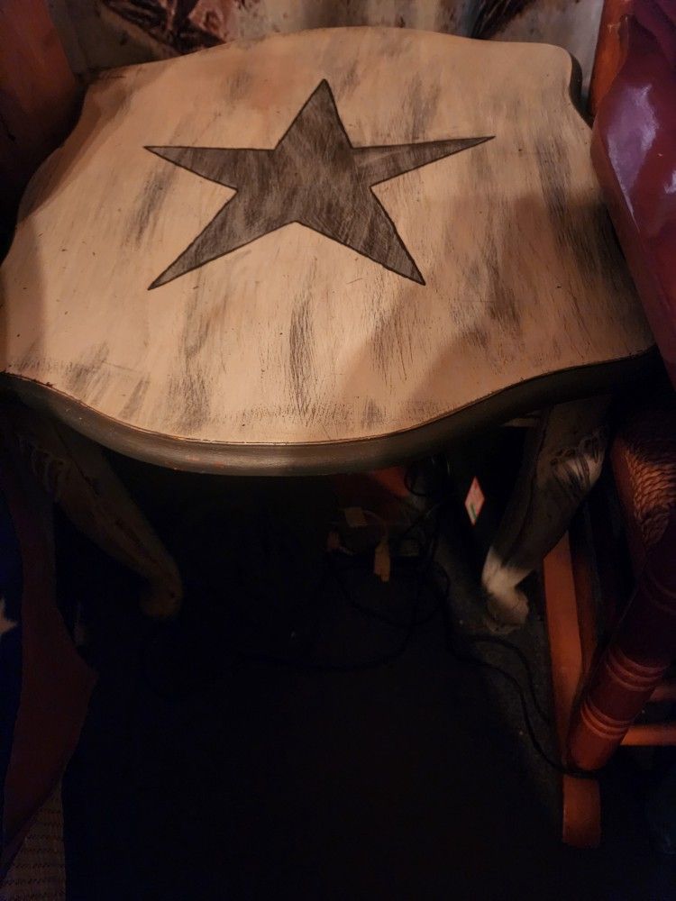 Star end tables