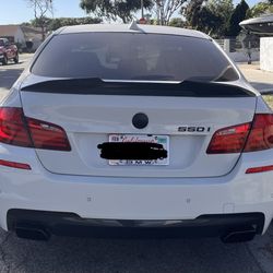 BMW F10 Real Carbon Fiber Spoiler High Kick Aggressive Duckbill 