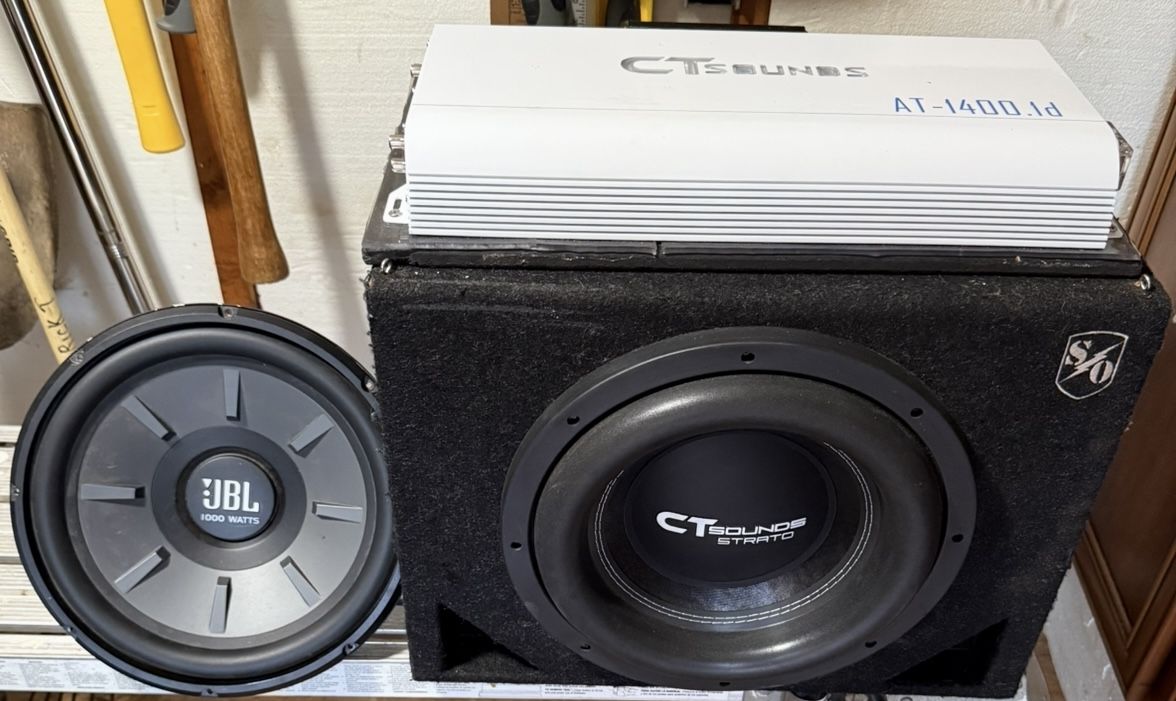 CT Sounds 1400.1d 1,800 Watt Amp With 2 12 Inch Subwoofers