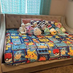 Full Truffle Bed With Twin Pullout 