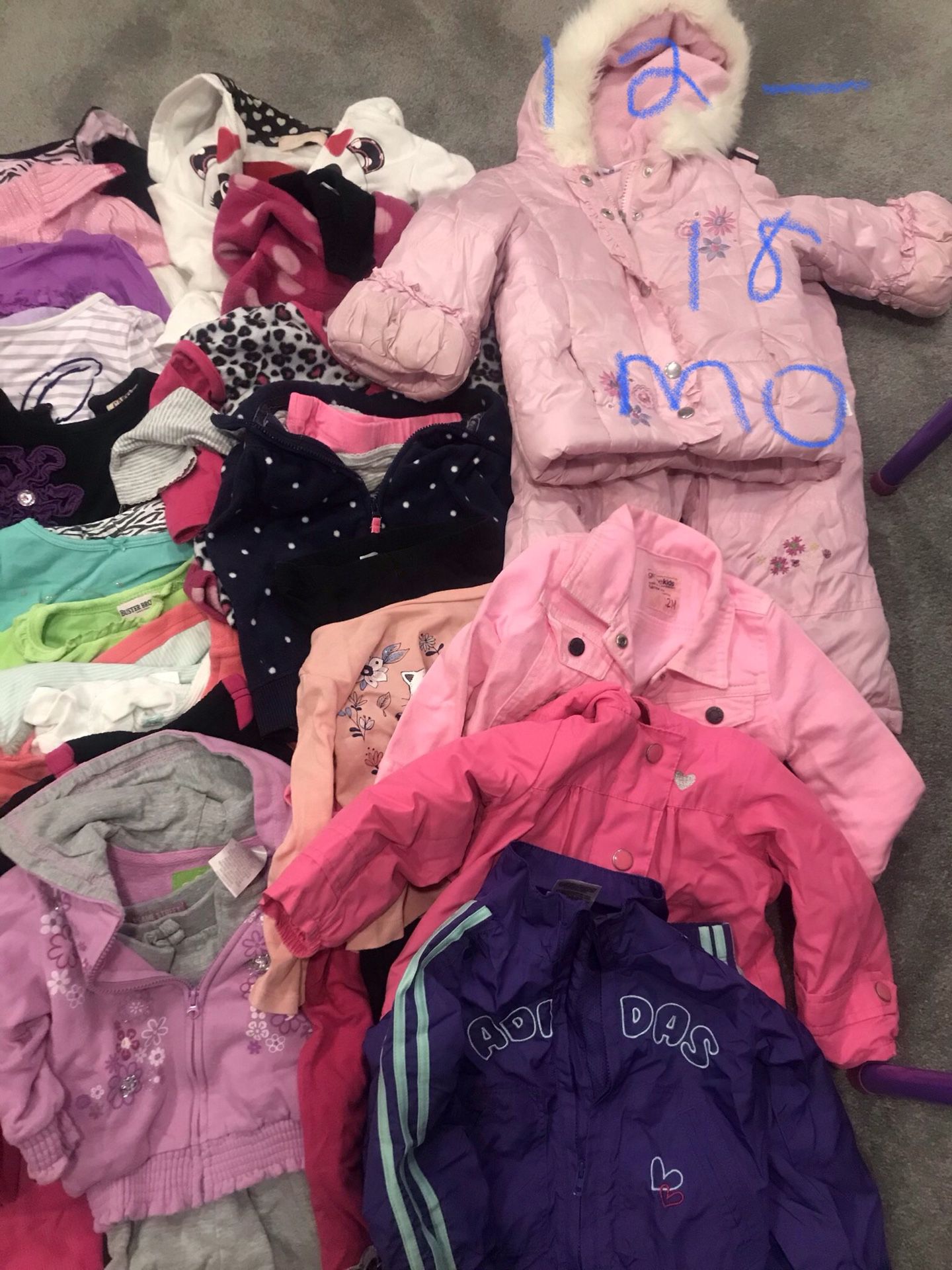 Girls clothing - 18 months (some 12 month) over 80 pieces