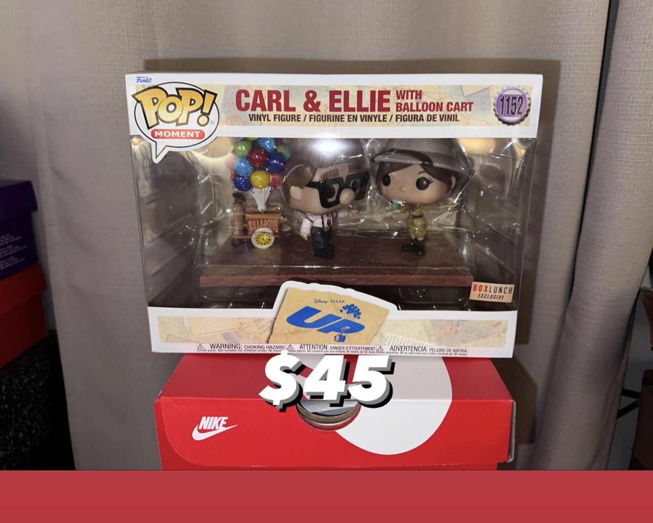 Funko Pop Disney Carl & Ellie With Balloon Cart