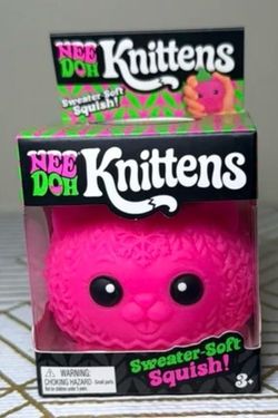 Needoh Knitten Holiday