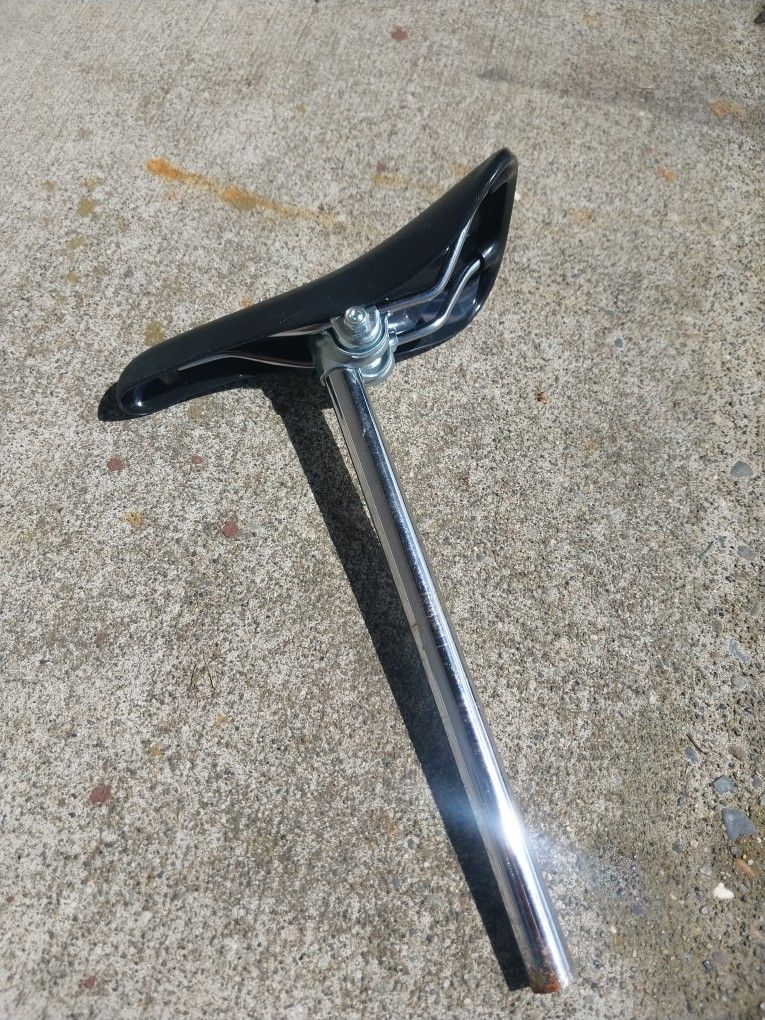 Velo VL-117 Lightning Bolt BMX Saddle With Guts Post  Elina Style With 