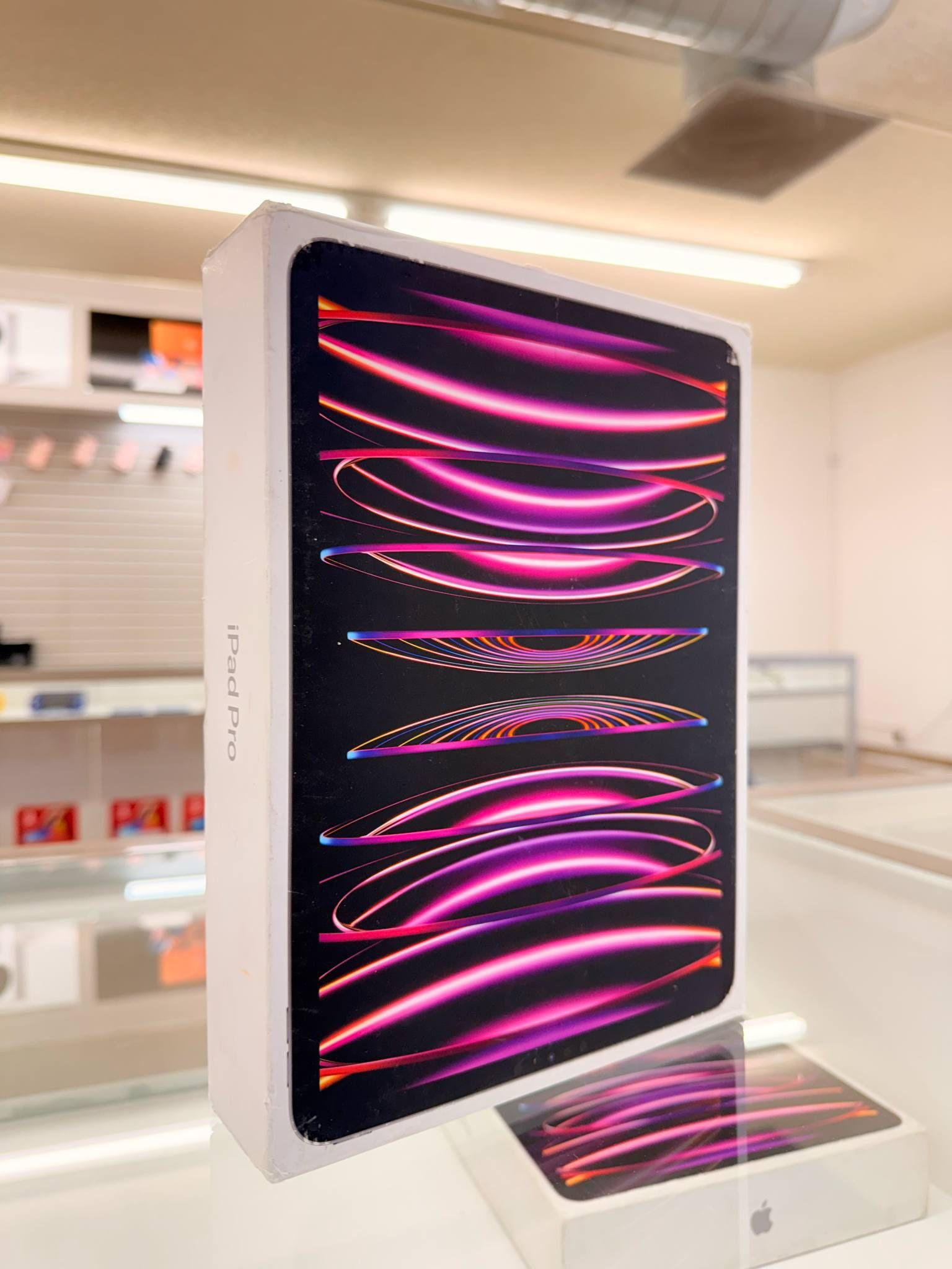 iPad Pro 12.9 6th Gen 128gb WiFi
