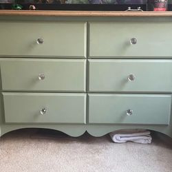 Vintage Dresser Set