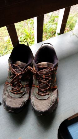 Mens new balance shoes. Size 15