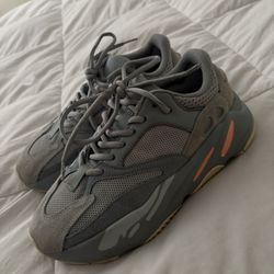 Adidas Yezzy Boost 700 size 6 