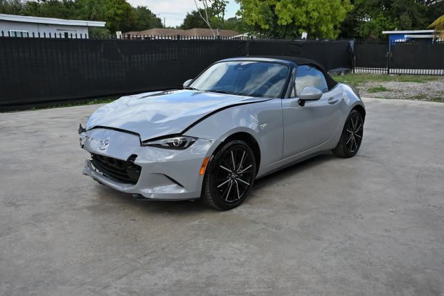 2024 MAZDA MX-5 Miata