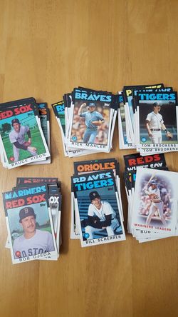 Topps Baseball Cards. 1986