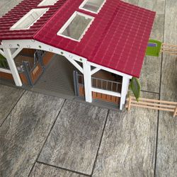 Schleich Horse Club  Riding Center Horse Toy Playset