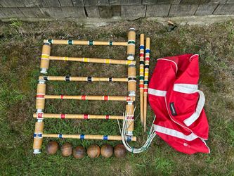 Croquet set w/free balls