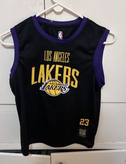 Lebron James BOYS Size 14/16 Jersey 