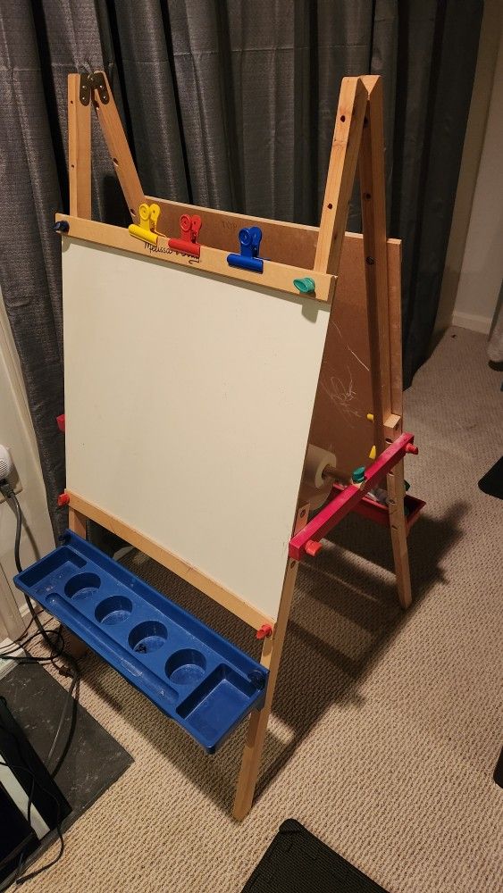 Melissa And Doug Easel 