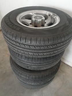 Entrada Size 15 Tires