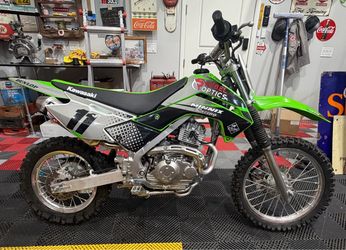 2022 Kawasaki KLX 140R