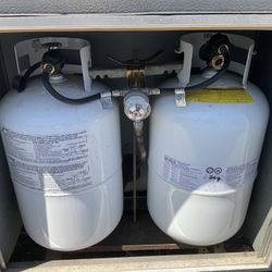 30 Lb Propane Cylinder 