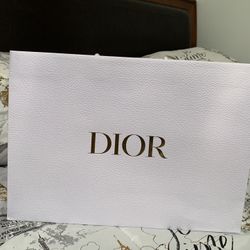 Authentic Classic DIOR Packaging Size Large