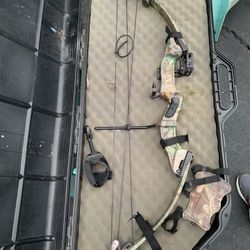 Reflex Gamegetter Bow with case || Left Hand